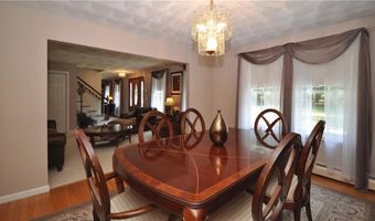 83 Rolling Hill Dr, Exeter, RI 02822