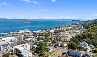 677 17TH St, Astoria, OR 97103