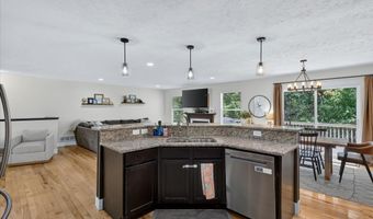 8669 Lilly Ridge Dr SE, Alto, MI 49302