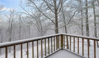 41 Briarwood Dr, Athens, OH 45701