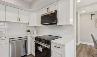 6339 BATTLEMENT Way, Alexandria, VA 22312