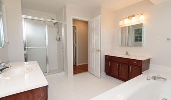 521 DOGWOOD Dr, Ambler, PA 19002