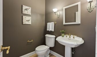 30 Daniel Trce, Burlington, CT 06013