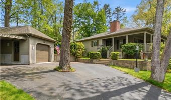 234 Lake Dr, Glocester, RI 02814