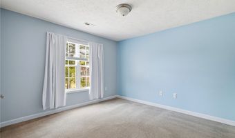 100 Cross Pointe Ln, Aberdeen, NC 28315