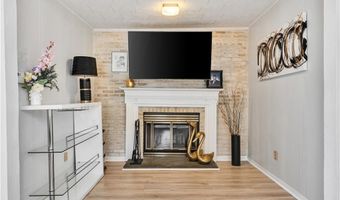 203 Farmington Ave, Cranston, RI 02920