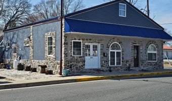 1010 W 6TH St, Laurel, DE 19956