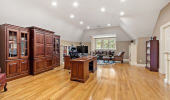 98 Fox Run Rd, Bolton, MA 01740