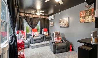 8612 Lockwood Pl, Indianapolis, IN 46217