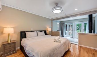 108 Tall Oak Rd, Albrightsville, PA 18210
