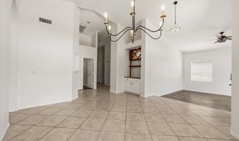 5761 W PARK Ave, Chandler, AZ 85226