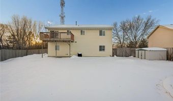 3824 Tower Pond Dr, Anoka, MN 55303