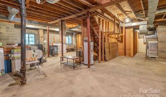 15 Valle Vista Dr, Asheville, NC 28804