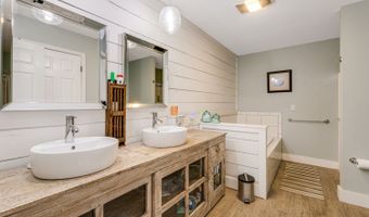 14 H G Buckner Meadows Rd, Alexander, NC 28701