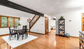 301 N Amherst Rd, Bedford, NH 03110