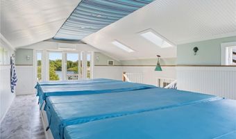 180 Clearview Rd, Charlestown, RI 02813