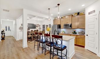 1404 N WYNLAKE Dr, Alabaster, AL 35007