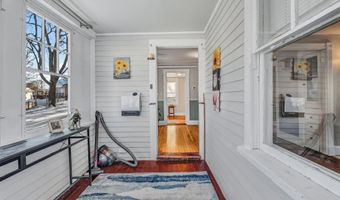346 Lincoln St, Bangor, ME 04401