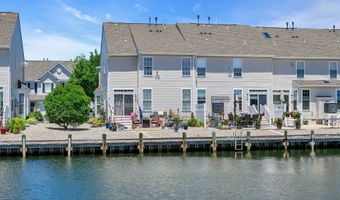 20 Skimmer Ln 55, Bayville, NJ 08721
