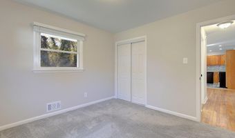 4 ROOSEVELT Dr, Annapolis, MD 21401