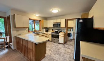 625 Old Turnpike Rd E, Banner Elk, NC 28604