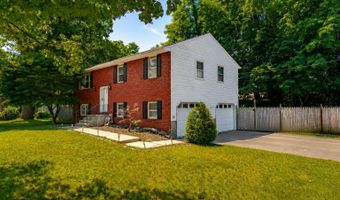 2 Melissa Ct, Albany, NY 12205