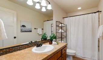 19144 GENTRY HIGHLANDS Ln, Oregon City, OR 97045