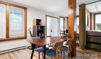 265 Dix Creek Chapel Rd, Asheville, NC 28806
