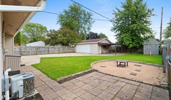 1513 E PLAZA Dr, Appleton, WI 54915