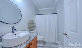 27 Garland Ball Dr, Alexander, NC 28701