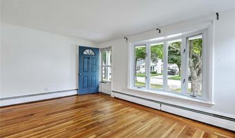 248 Don Ave, East Providence, RI 02916