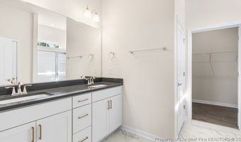 349 Maddox Dr, Aberdeen, NC 28315