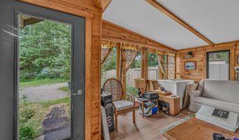 2054 Whitefield Rd, Bethlehem, NH 03574