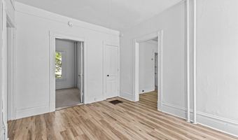 21 Hyde St 1, Burlington, VT 05401