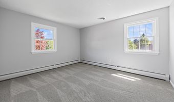 79 Strawberry Hill Rd, Bristol, CT 06010