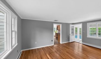 19 Tilton Ln, Andover, MA 01810