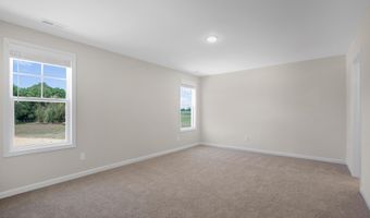 80 Coachman Ln, Autryville, NC 28318