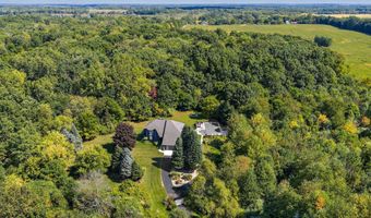 9820 Snow Pointe Dr SE, Alto, MI 49302