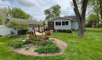 22628 W Silver Lake Ave, Antioch, IL 60002
