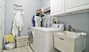 64 Heritage Point Blvd, Barnegat, NJ 08005