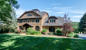 6505 Old Darby Trl NE, Ada, MI 49301