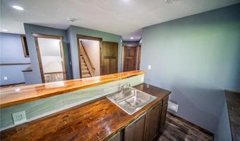 426 Creek Ave, Delano, MN 55328