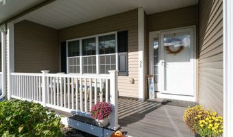 58 Granite Ln, Chester, NH 03036