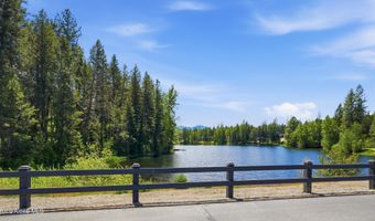 33 Parkland Dr, Blanchard, ID 83804
