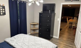 108 Farrar Dr, Aurora, IN 47001