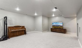 3809 E Windmill Dr, Ammon, ID 83406