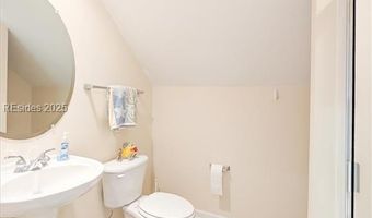 12 Point West Dr, Bluffton, SC 29910
