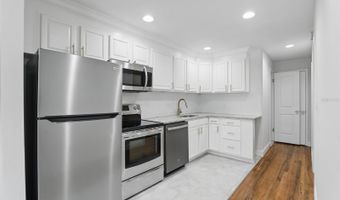 320 LAKEVIEW St 222, Orlando, FL 32804