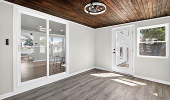 910 MONROE Ter, Dover, DE 19904