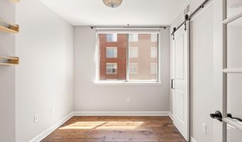 3830 9TH St N 501W, Arlington, VA 22203